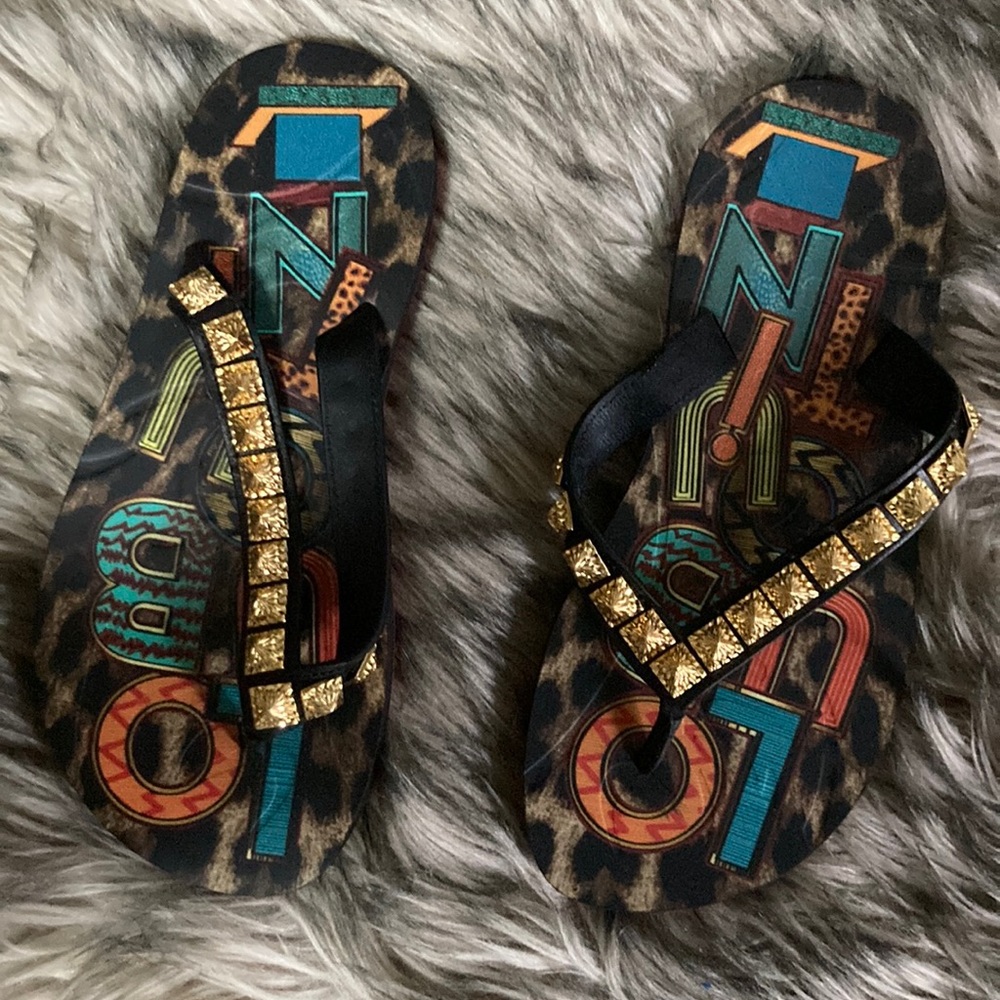 Christian Louboutin (flip flops) women